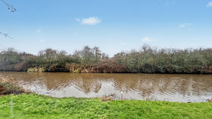 Photo 12- click for photo gallery